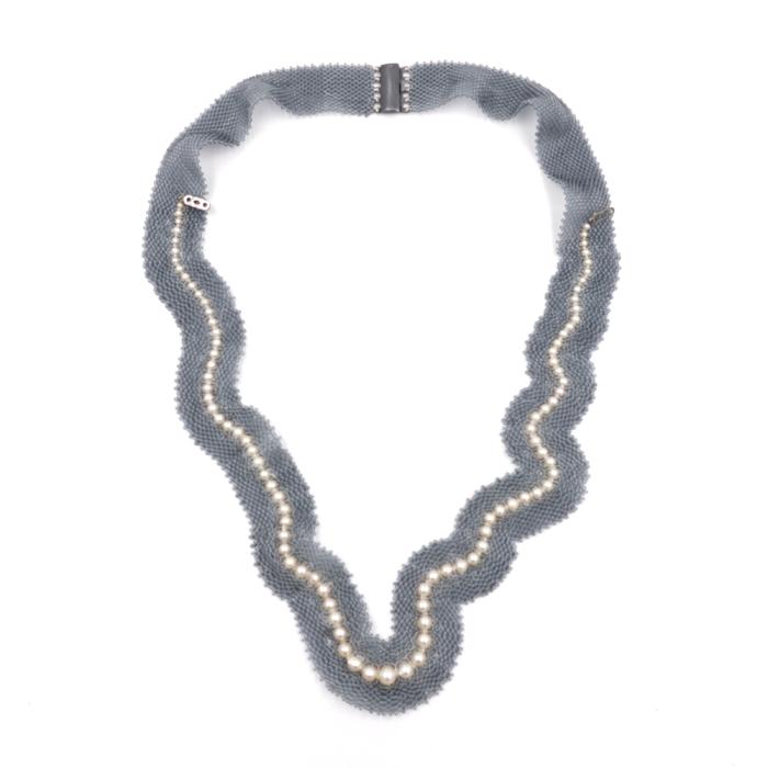 Suspended Pearls II by Caroline Broadhead